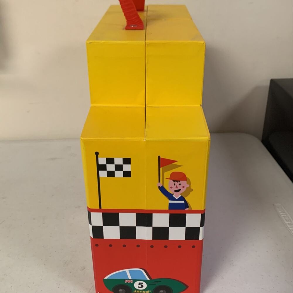 Janod Racing Wooden 3 Car Racing Grand Prix Suitcase Playset - Picture 3 of 7